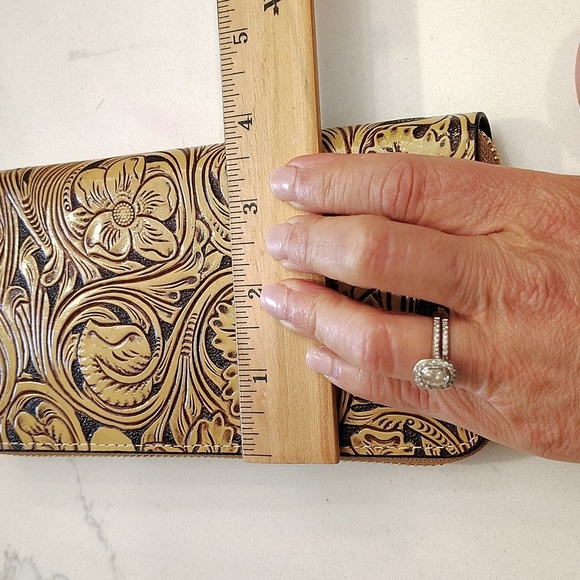 Floral Embossed Zip Around Wallet Tan Dark Brown Background Multiple Card Slots - Picture 5 of 6